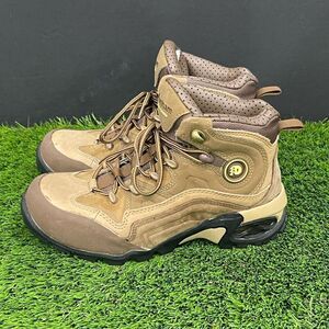 Dunham Cloud Women’s Waterproof Hiking Boots. Size 6.5D.
